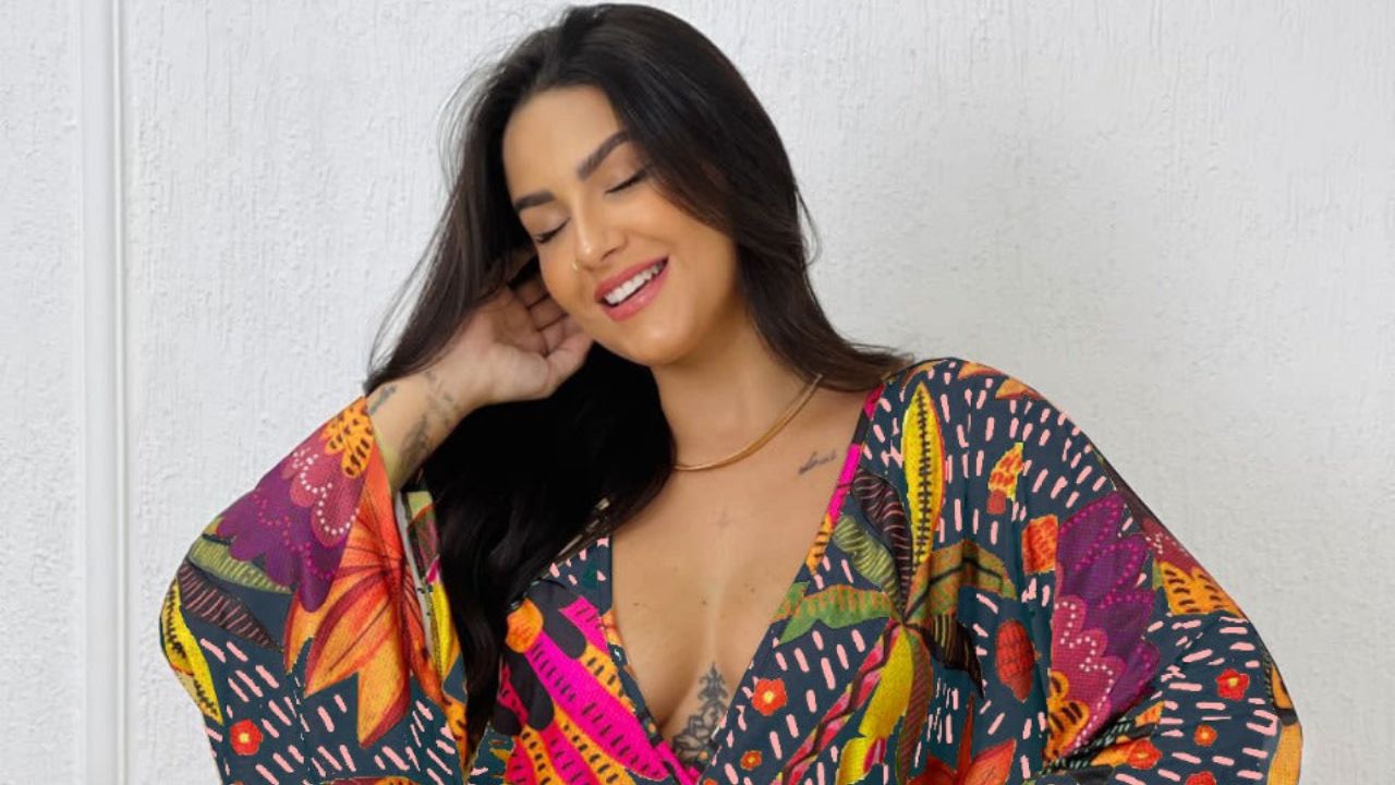 Macaquinho com toque leve e modelagem que veste com elegância