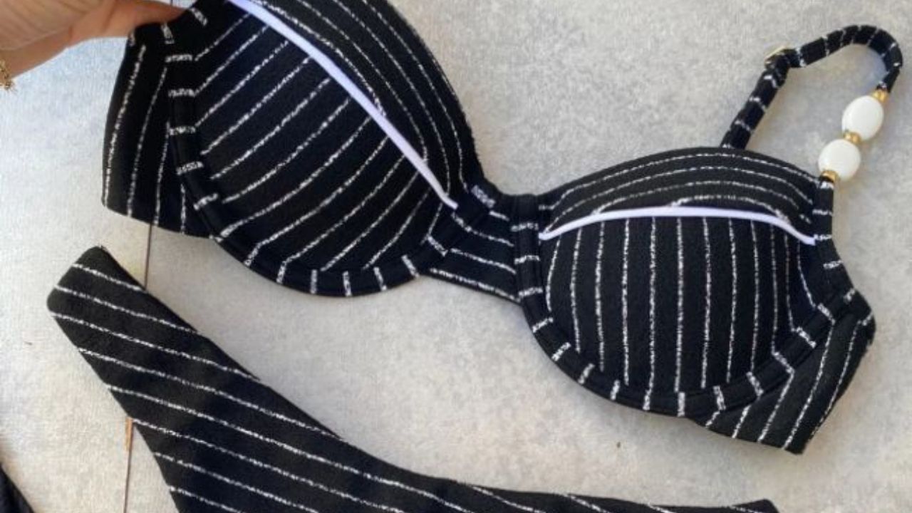 A peça que faltava no seu verão é esse biquíni