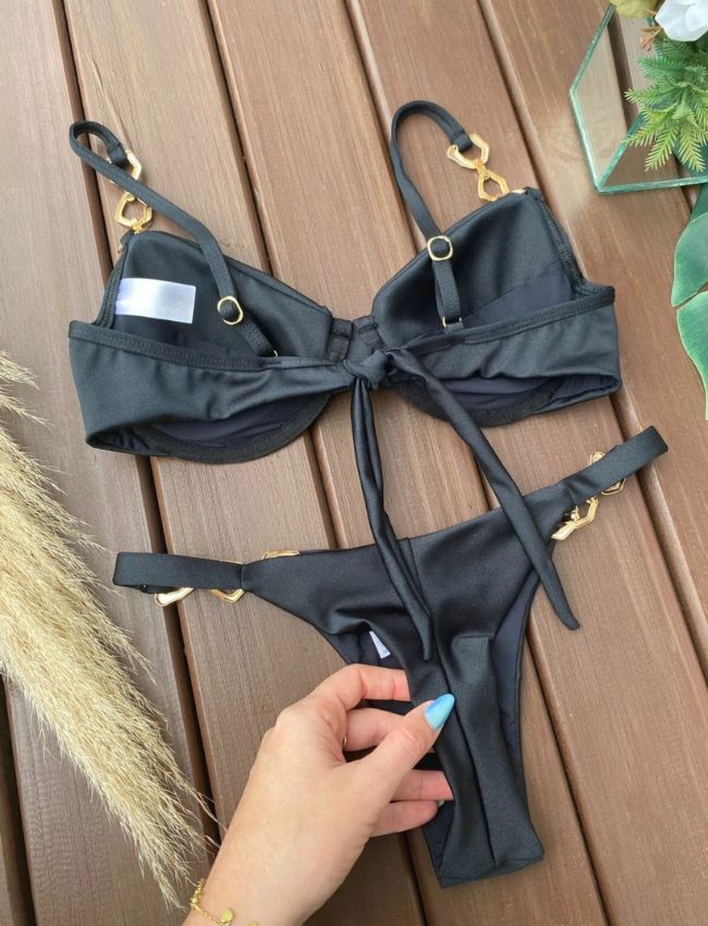 Biquíni Meia Taça com Argolas - Preto