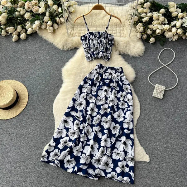Conjunto Top e Saia Floral — Férias na Praia