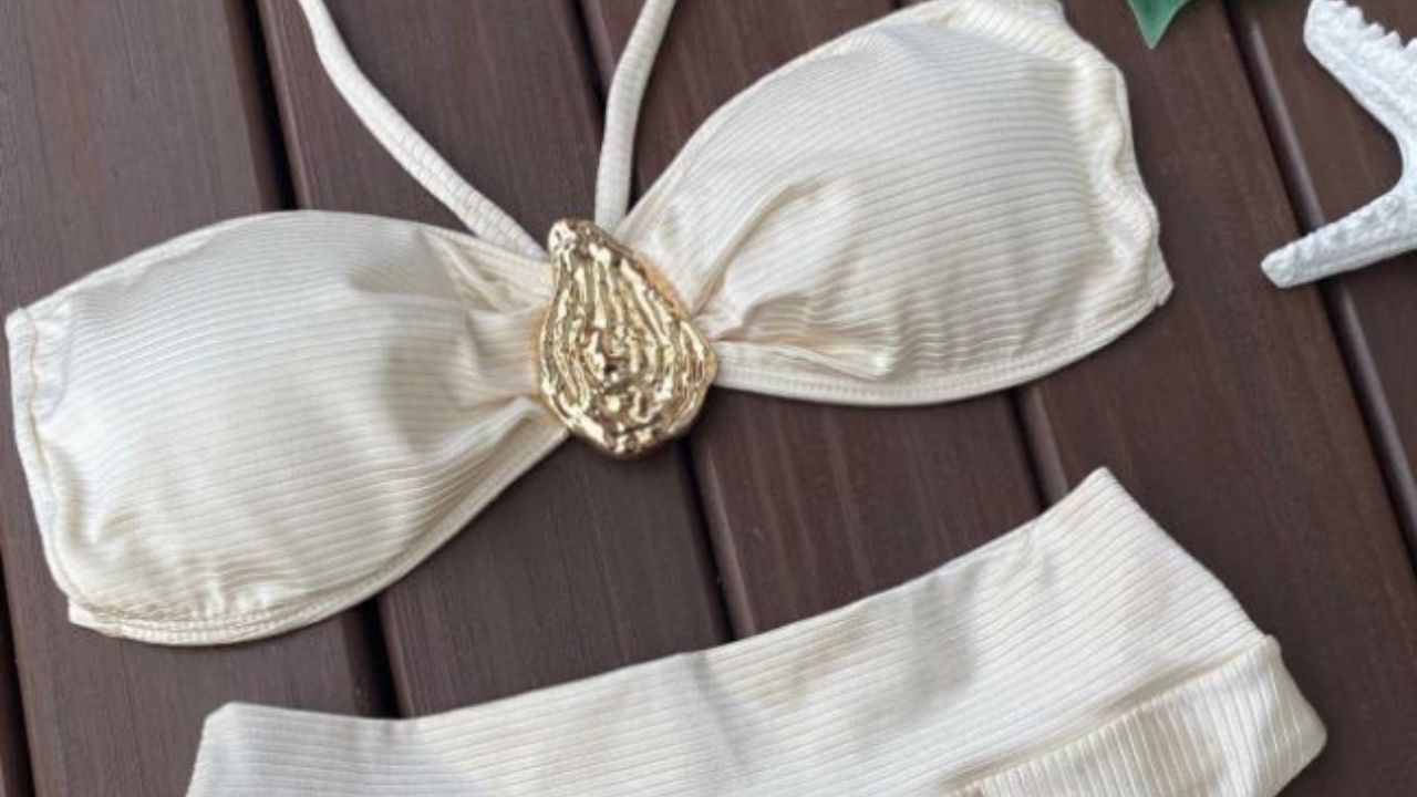 Conforto e elegância definem o biquíni hot pants ideal