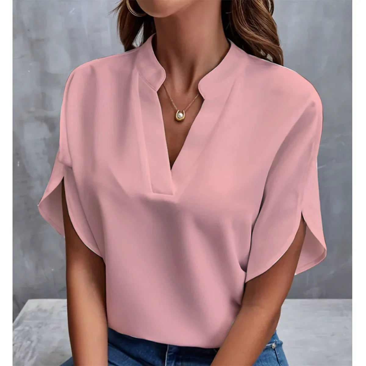 Blusa Feminina Decote V Meia Manga | Look Casual Elegante Verão
