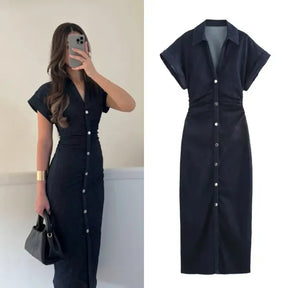Vestido Jeans Midi Feminino com Lapela e Zíper Lateral