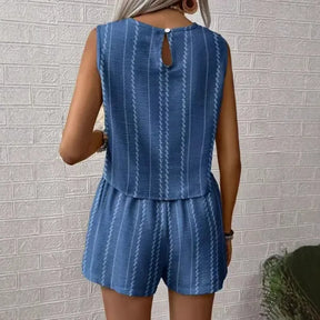 Conjunto Colete e Shorts Listrado Verão 2025 | Moda Casual
