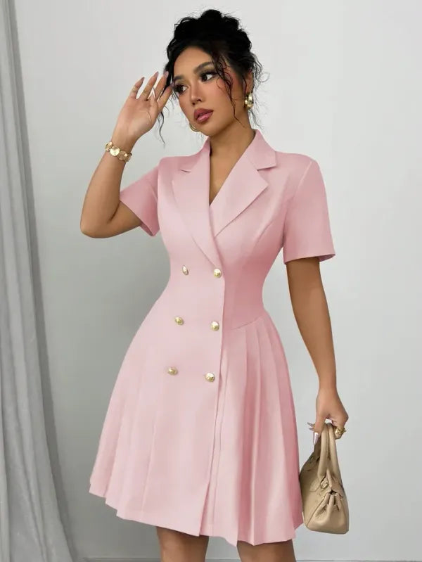 Vestido Midi Luxuoso Gola Entalhada Abotoamento Duplo