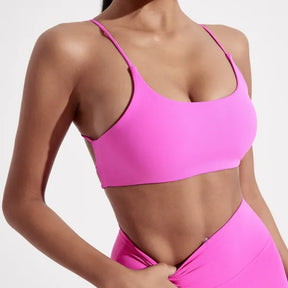 Top Fitness Feminino Alças Cruzadas com Bojo Academia