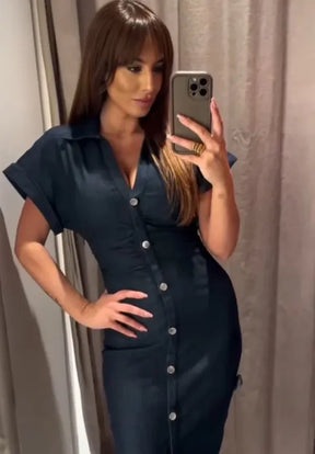Vestido Jeans Midi Feminino com Lapela e Zíper Lateral