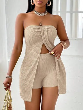 Conjunto Top Assimétrico com Shorts | Design Torção Ombro