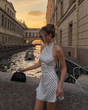 Vestido Retrô Poá Halter Curto Premium