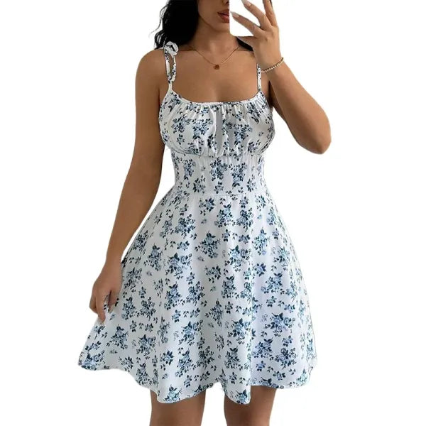 Vestido Curto Floral Espaguete — Moda Verão Sofisticada