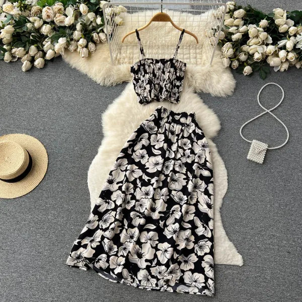 Conjunto Top e Saia Floral — Férias na Praia