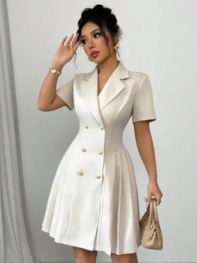Vestido Midi Luxuoso Gola Entalhada Abotoamento Duplo