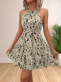 Vestido Curto Feminino Floral Boho Babado Sem Manga Verão