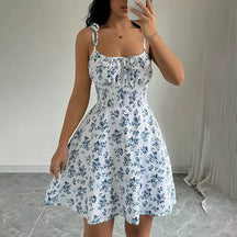 Vestido Curto Floral Alça Fina | Moda Praia Feminina 2025